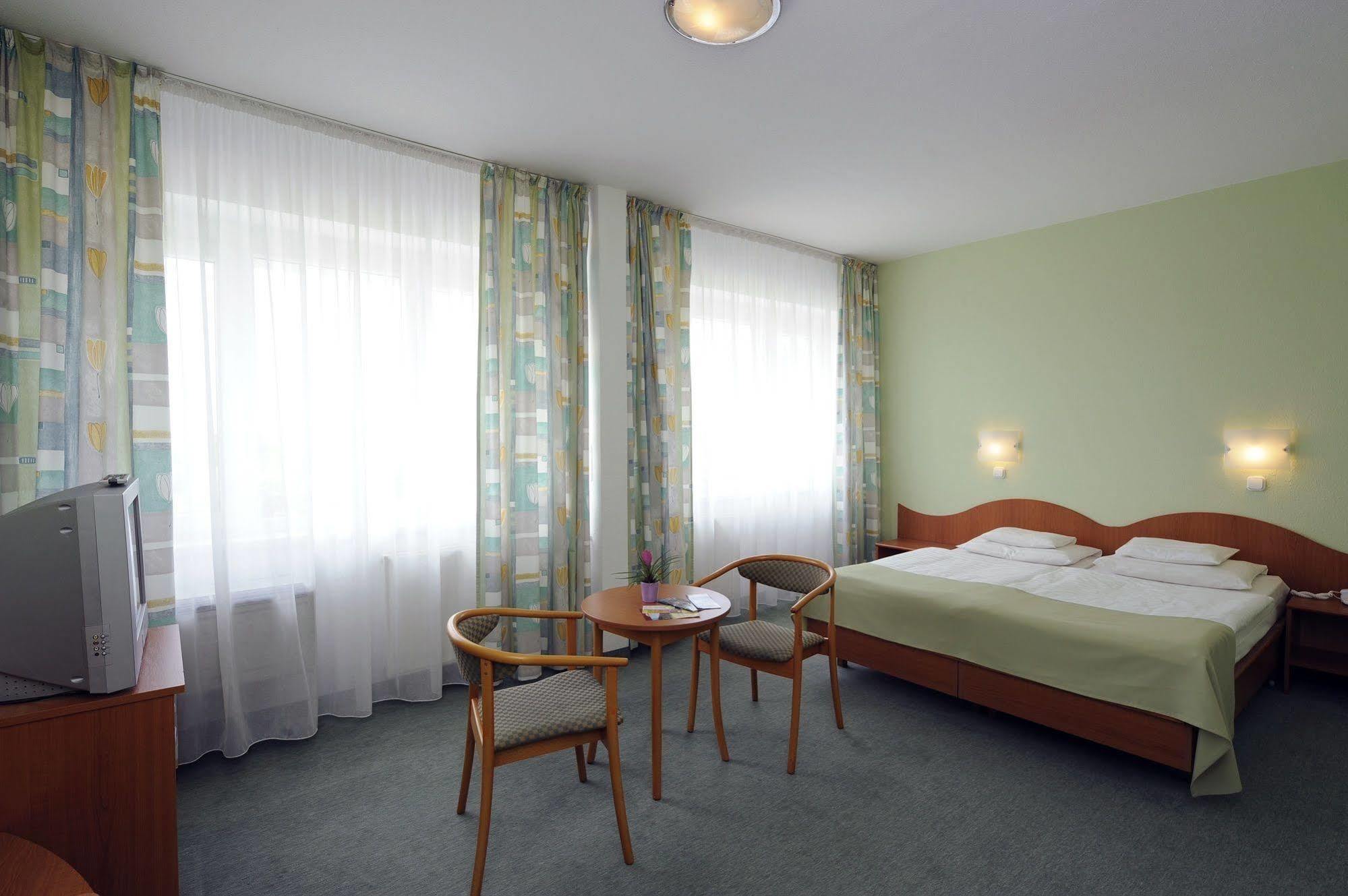 Hunguest Hotel Gyula Eksteriør bilde